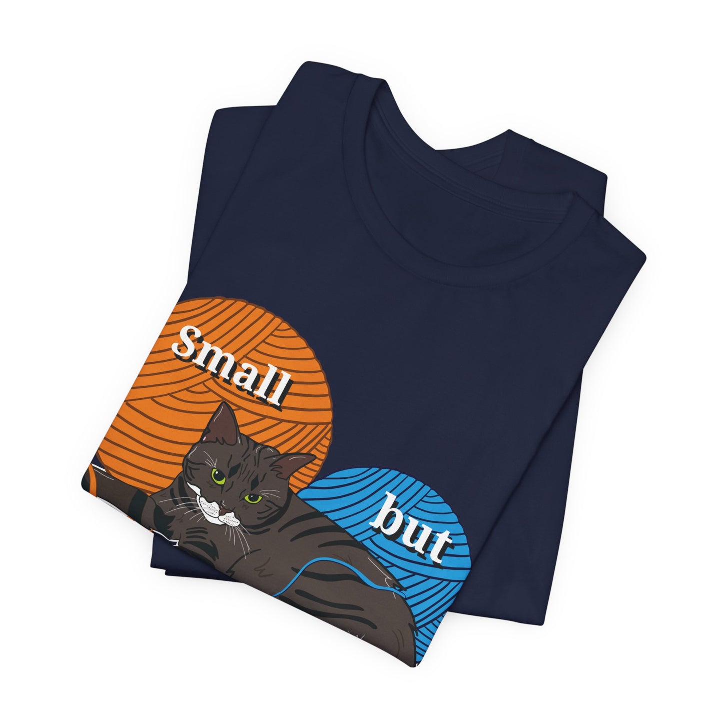 Small but fierce unisex stuttermabolur- prent ađ framan